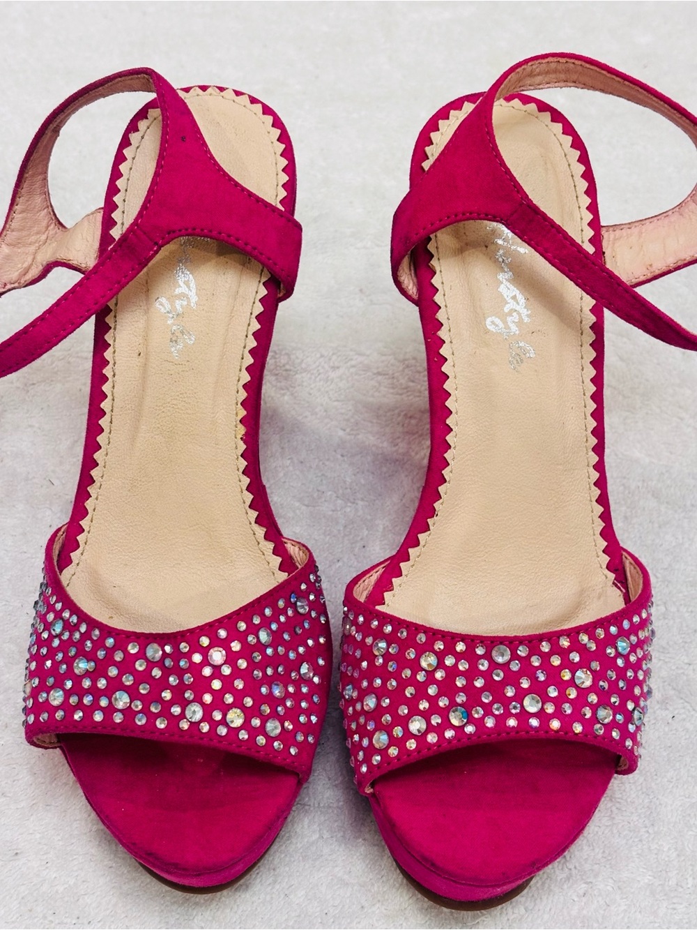 Brand New Wedges By Herstyle - Size 6 1/2 - wedge 4 1/2 inches - Box 23